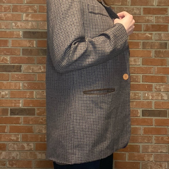 Joan and Marsha Navy and Brown Blazer Size 10 - Picture 5 of 8